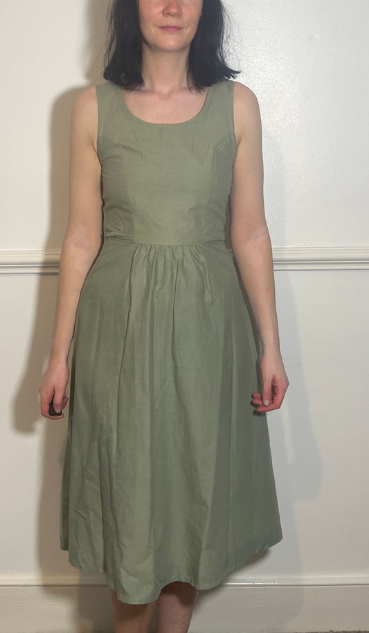 Vintage 70s Khaki Green Cotton Pinafore Midi Dress with Tie Waist - Size 8