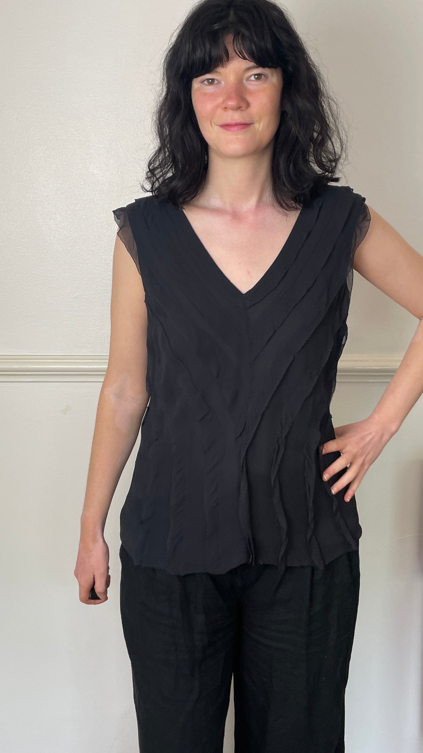 Vintage 90s Black Silk Chiffon Ruffle Sleeveless Top - Size 12