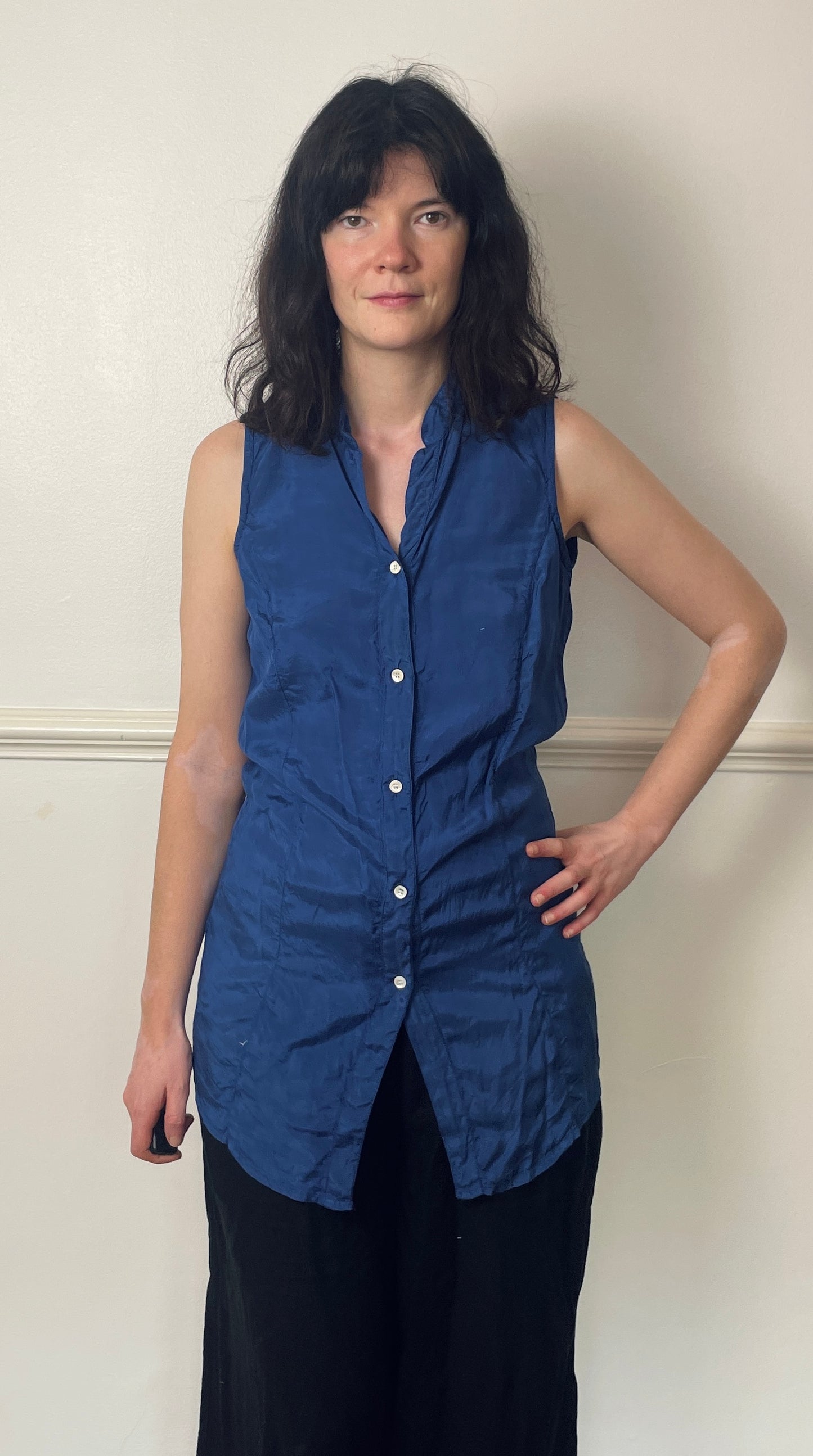 Vintage 90s Navy Blue Satin Long Sleeveless Shirt with Waist Tie - Size 10