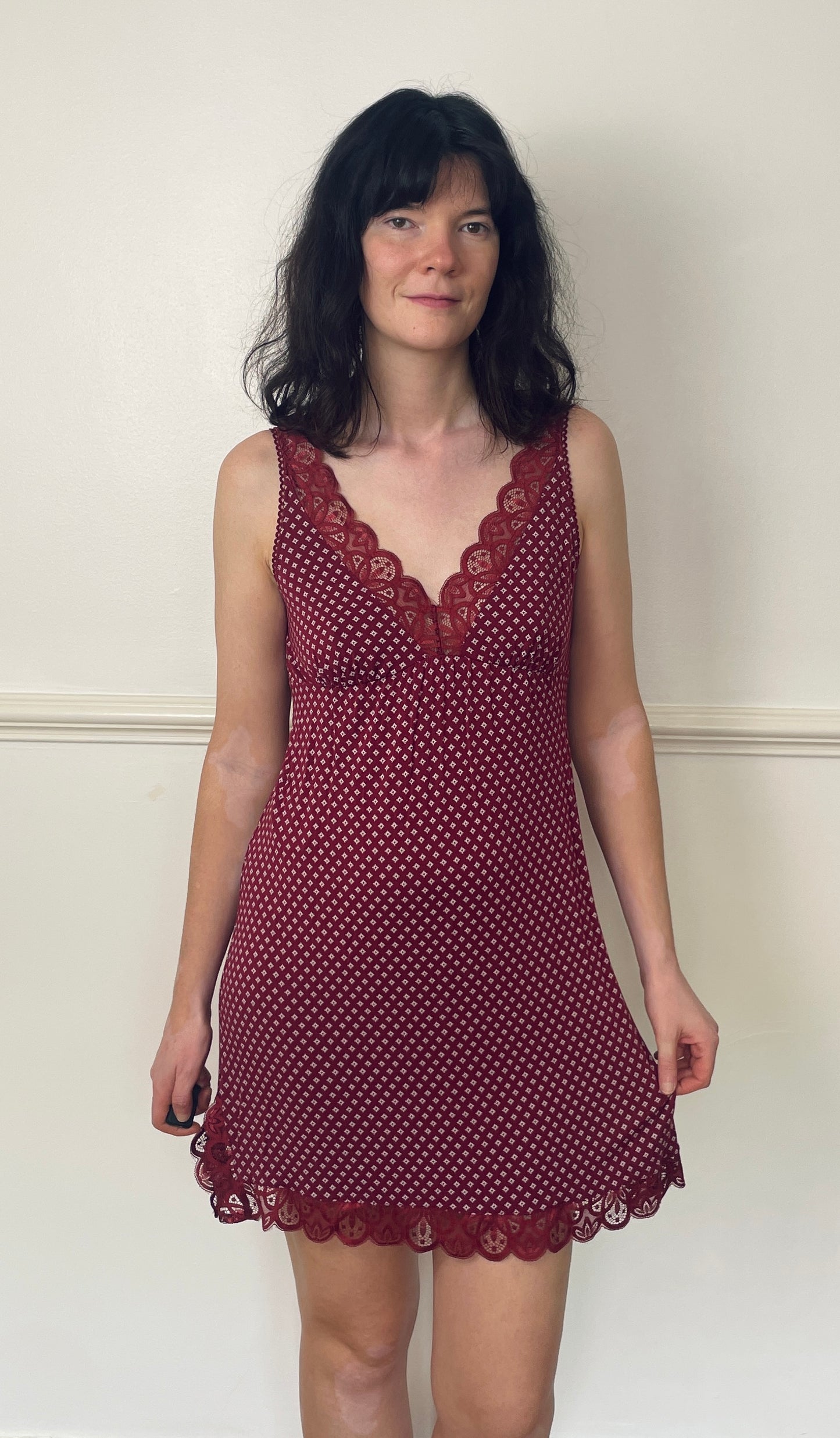Vintage Y2K Burgandy Lace Trim Printed Jersey Mini Dress - Size 10