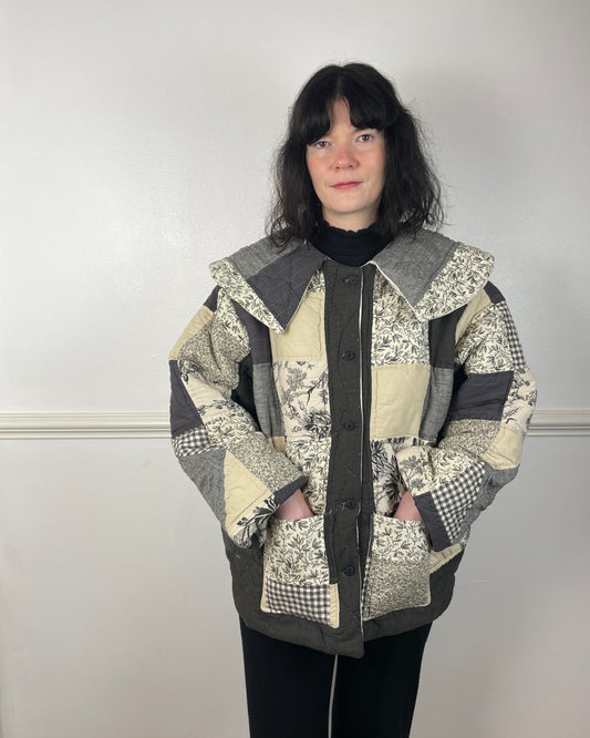 Handmade Black and White Floral Patchwork Quilted Large Collared Jacket - Size 14