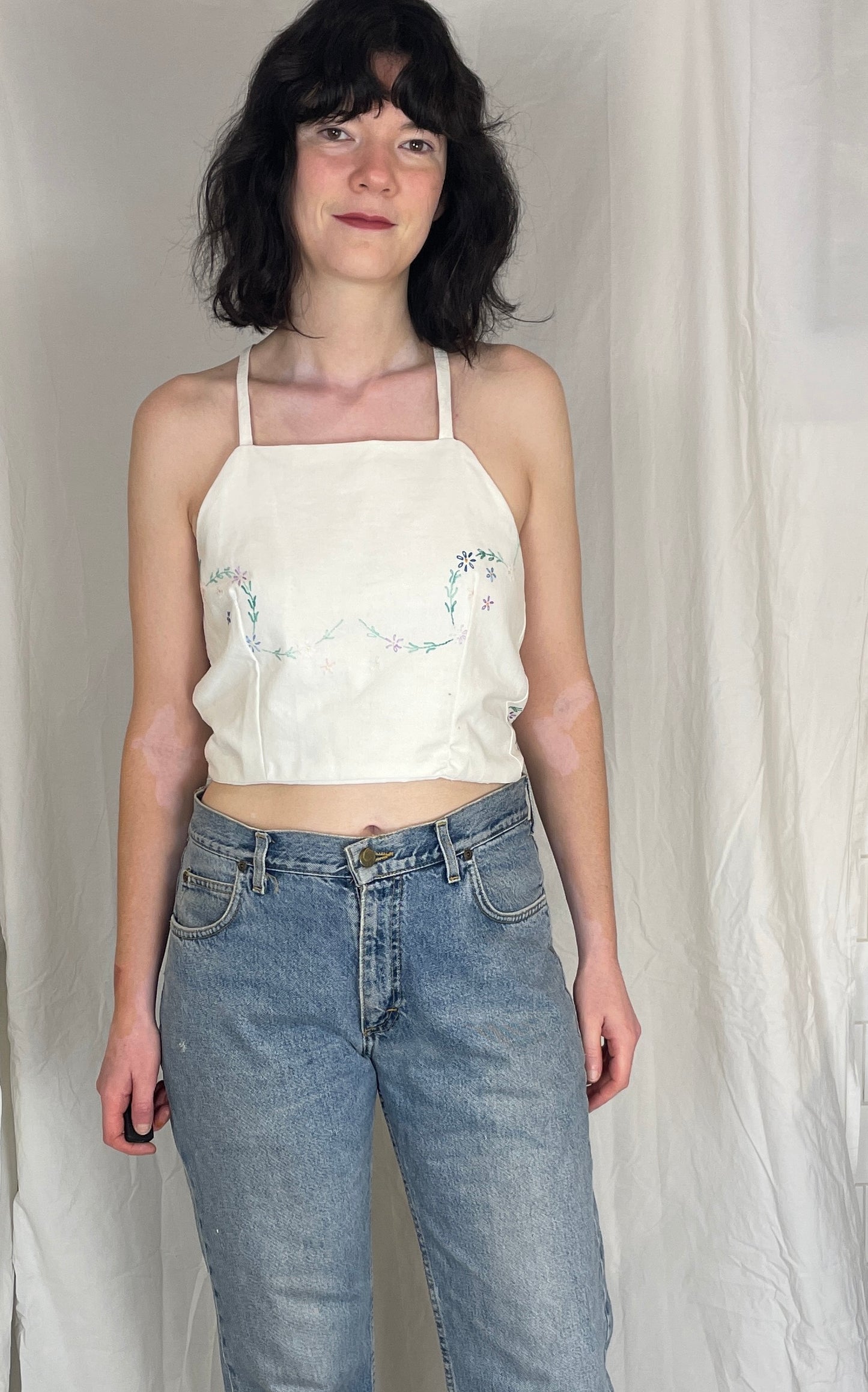 Zarah Handmade White Linen Floral Embroidered Tie Back Crop Top - Up To Size 10