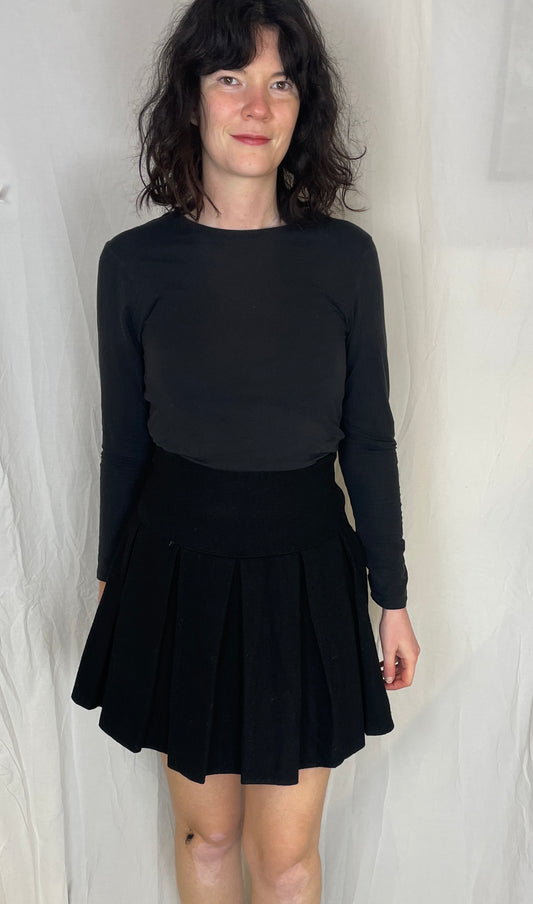 Vintage 90s Black Wool Pleated Mini Skirt - Size 8