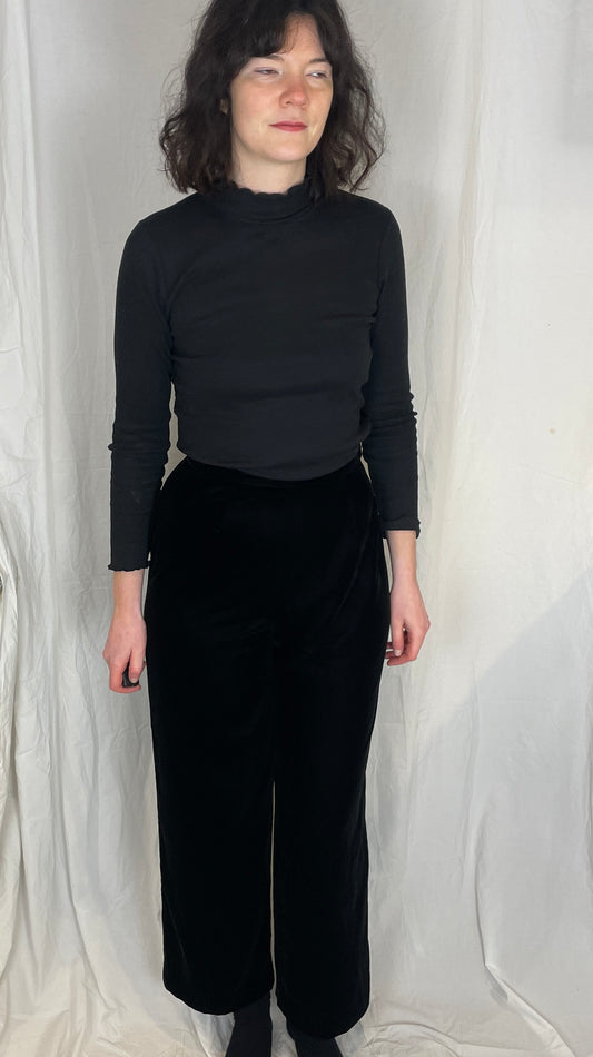 Vintage Black Velvet Pleat Front Straight Leg Trousers - Size 8