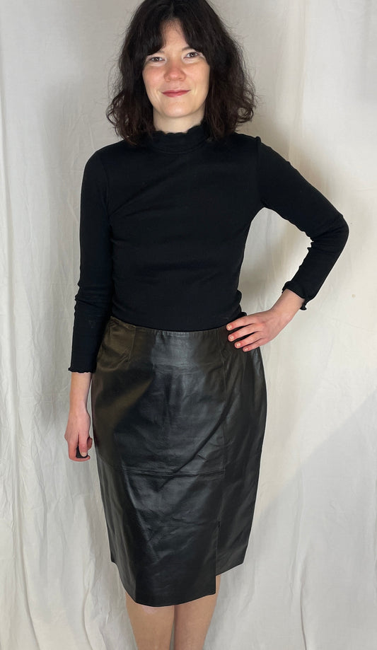 Vintage 90s Black Leather Midi Pencil Skirt - Size 14