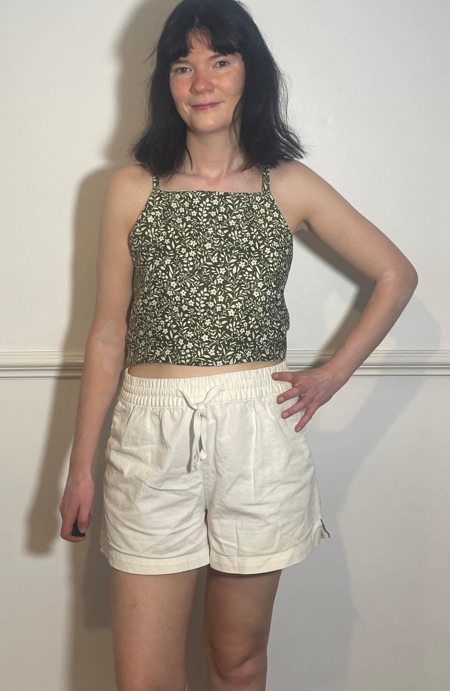 Handmade Green Floral Linen Cross Strap Tie Back Crop Top - Size 14
