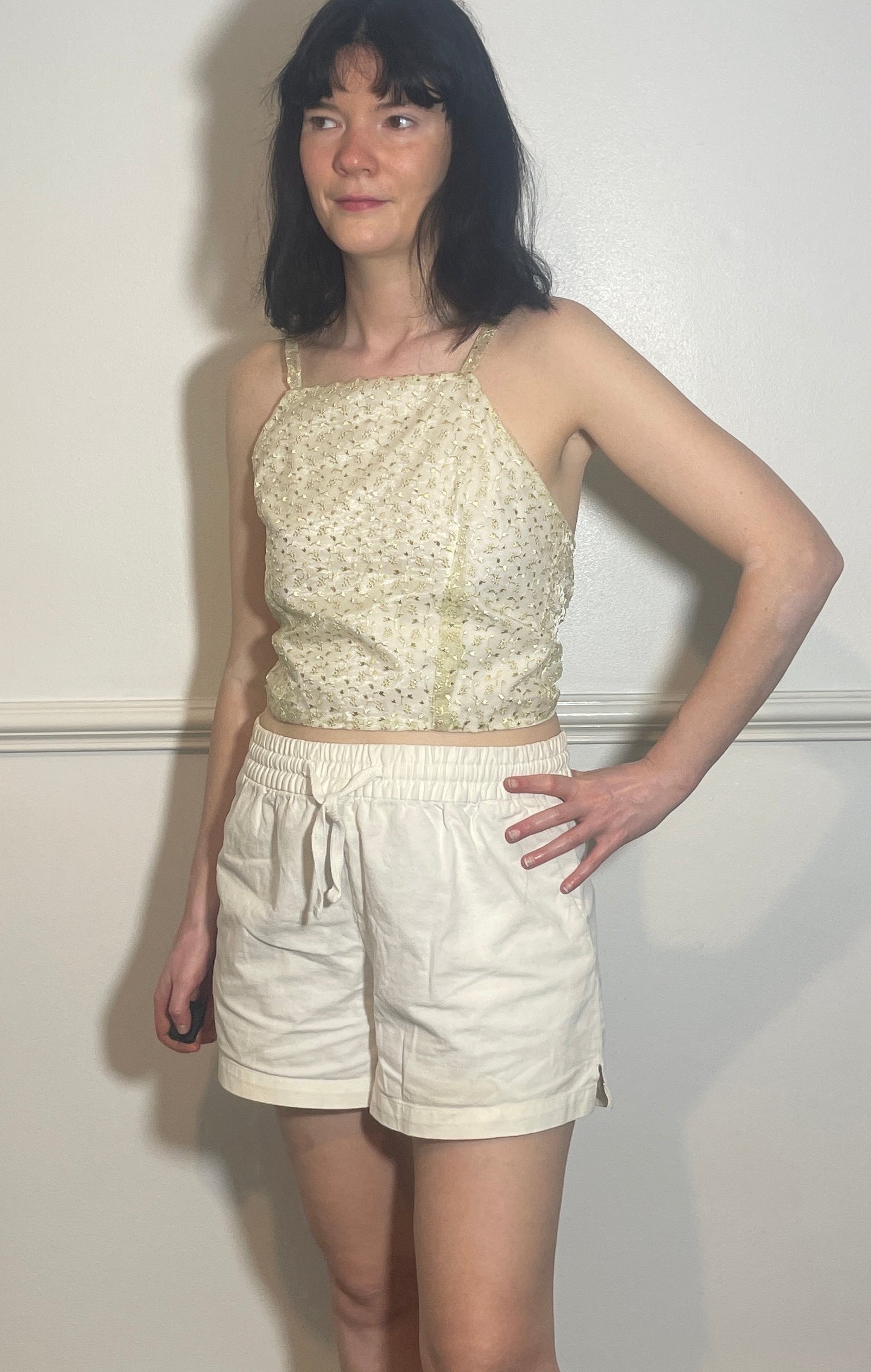 Handmade White Floral Embroidered Organza Cross Strap Tie Back Crop Top - Size 12