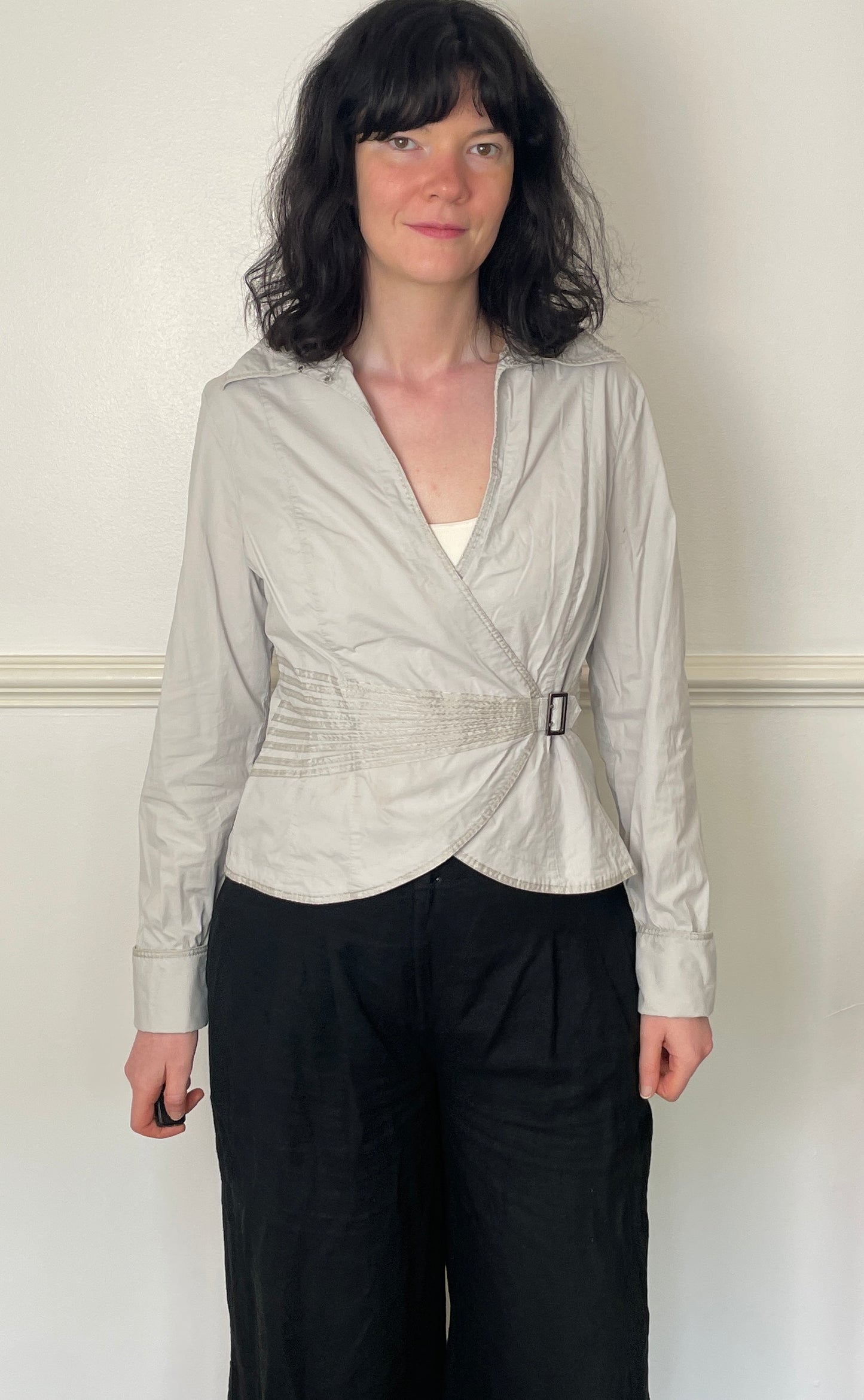 Vintage 90s Pale Grey Collared Wrap Shirt with Buckle - Size 12