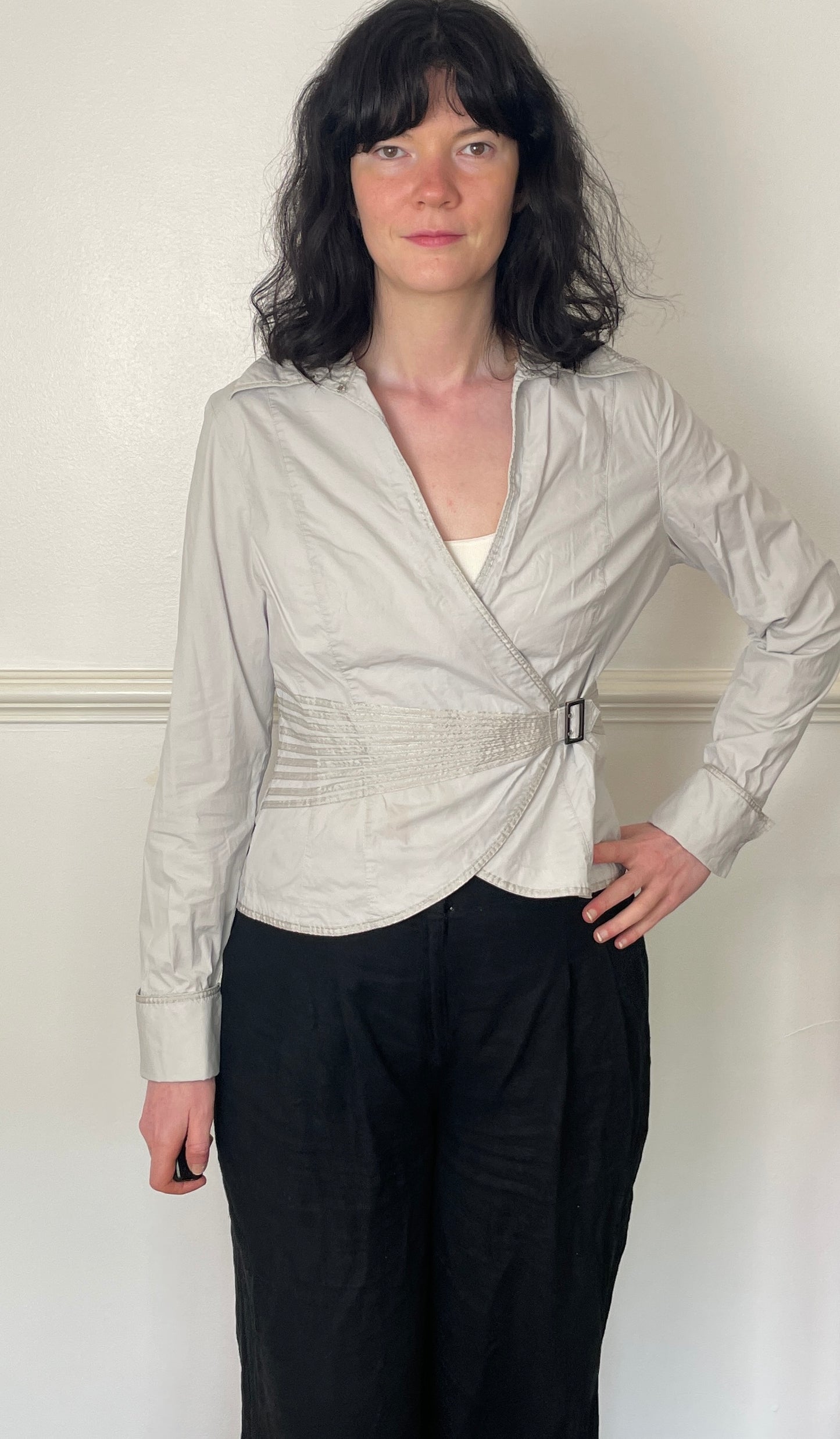 Vintage 90s Pale Grey Collared Wrap Shirt with Buckle - Size 12