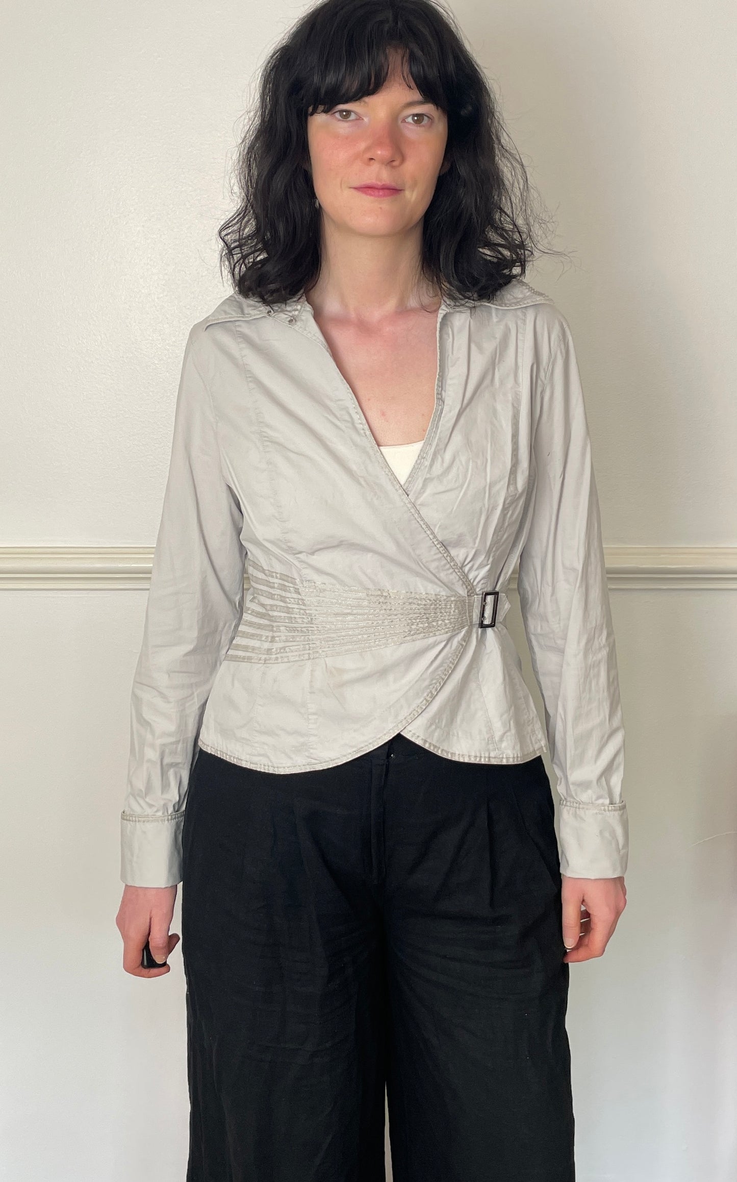 Vintage 90s Pale Grey Collared Wrap Shirt with Buckle - Size 12