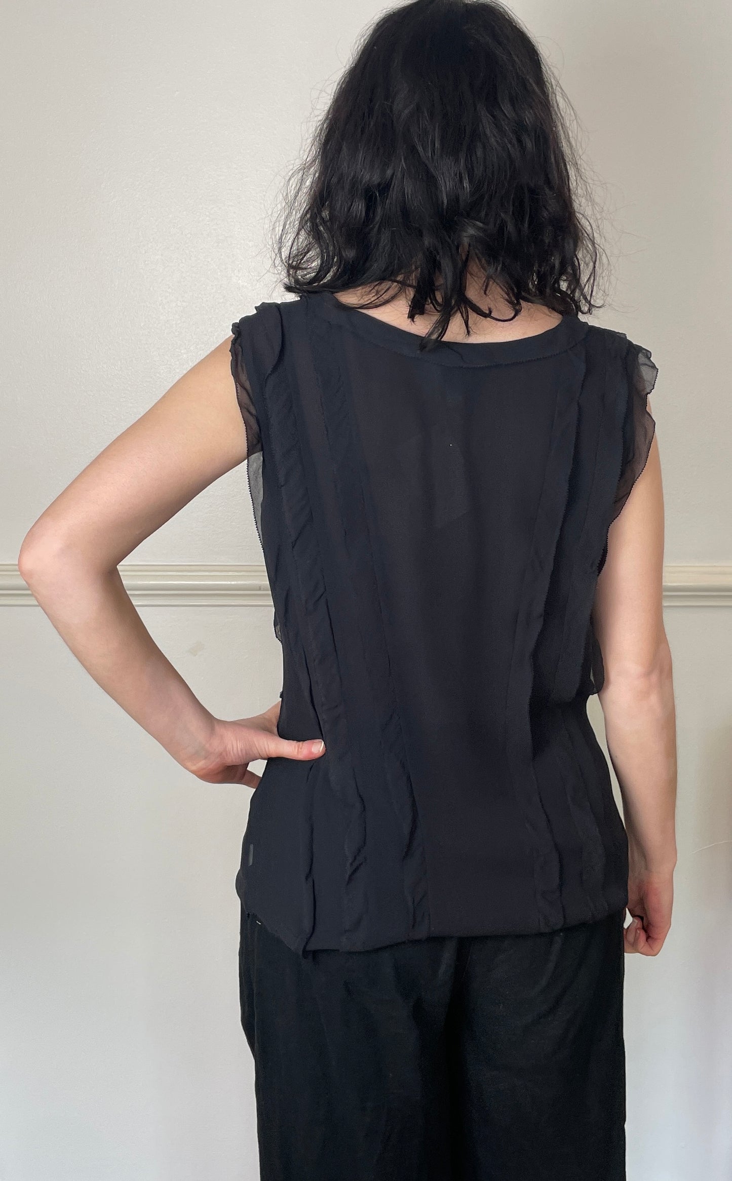 Vintage 90s Black Silk Chiffon Ruffle Sleeveless Top - Size 12