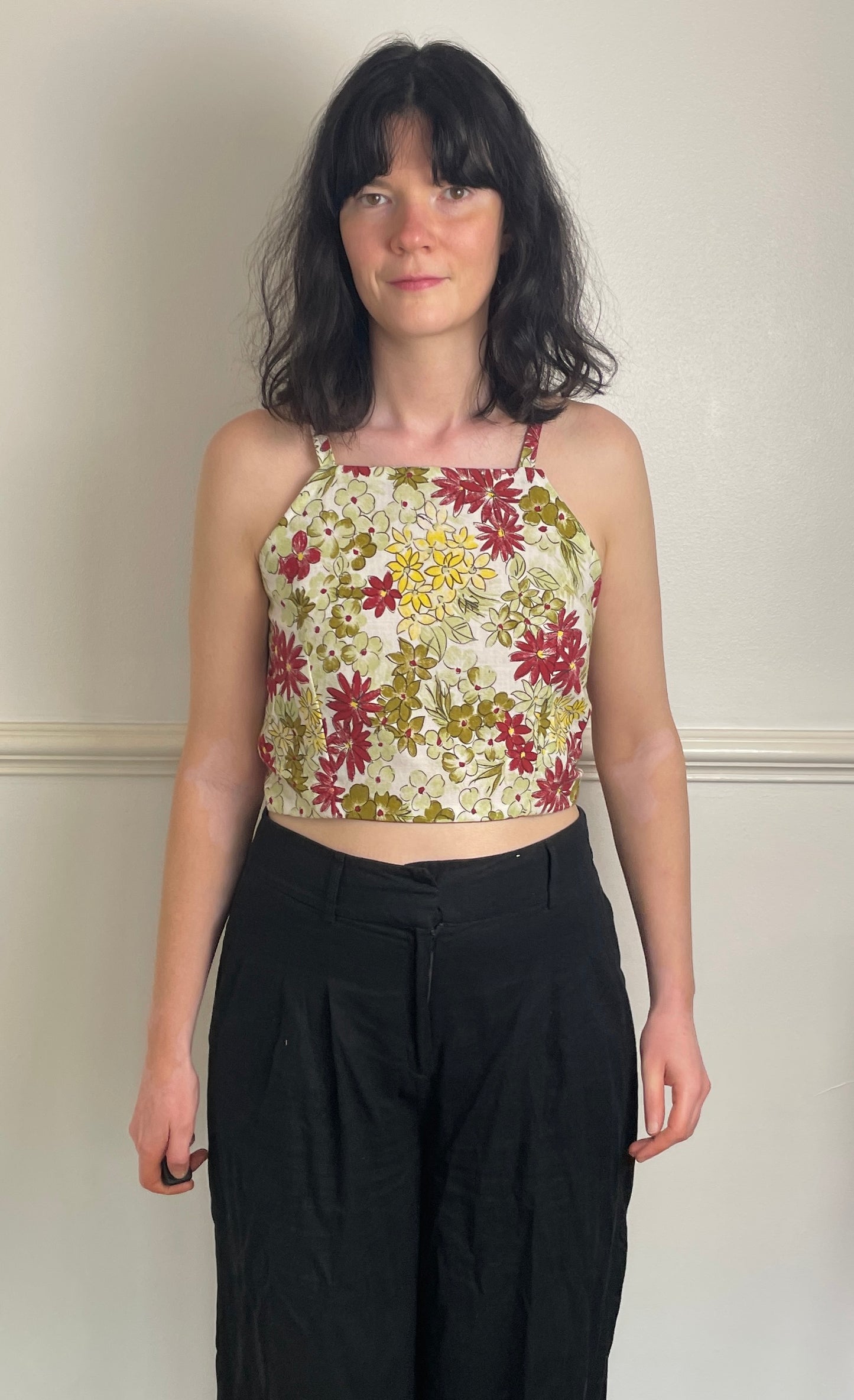 Handmade Green Floral Cross Strap Tie Back Crop Top - Size 10