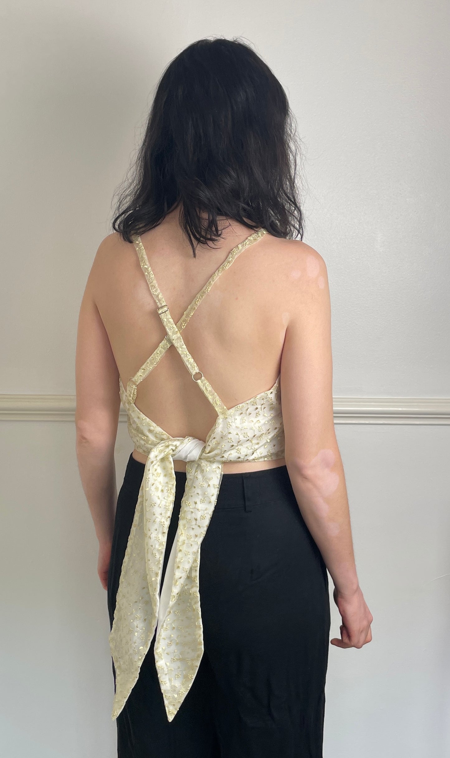 Handmade White Floral Embroidered Organza Cross Strap Tie Back Crop Top - Size 12