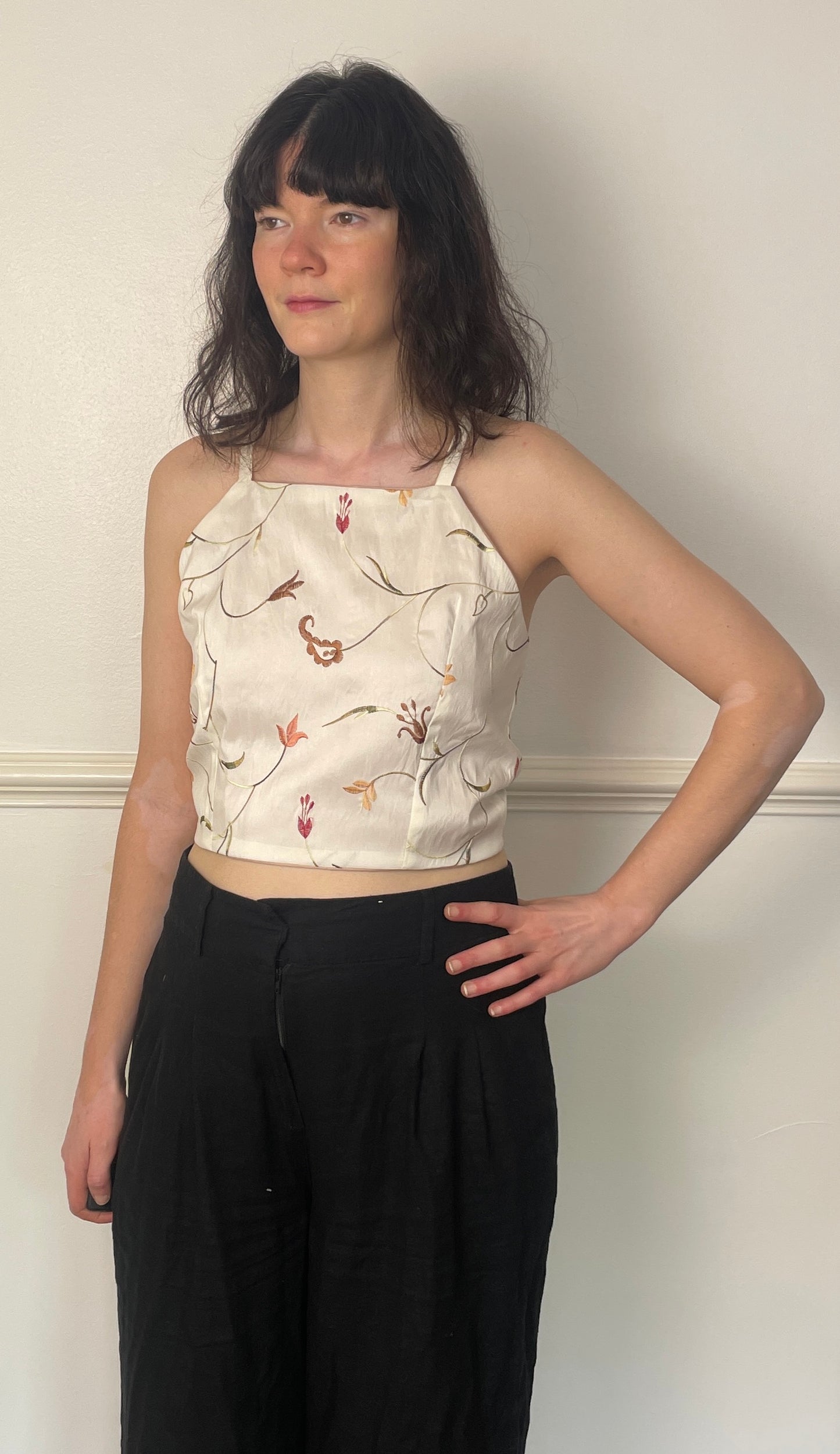 Handmade White Silk Floral Embroidered Cross Strap Tie Back Crop Top - Size 12