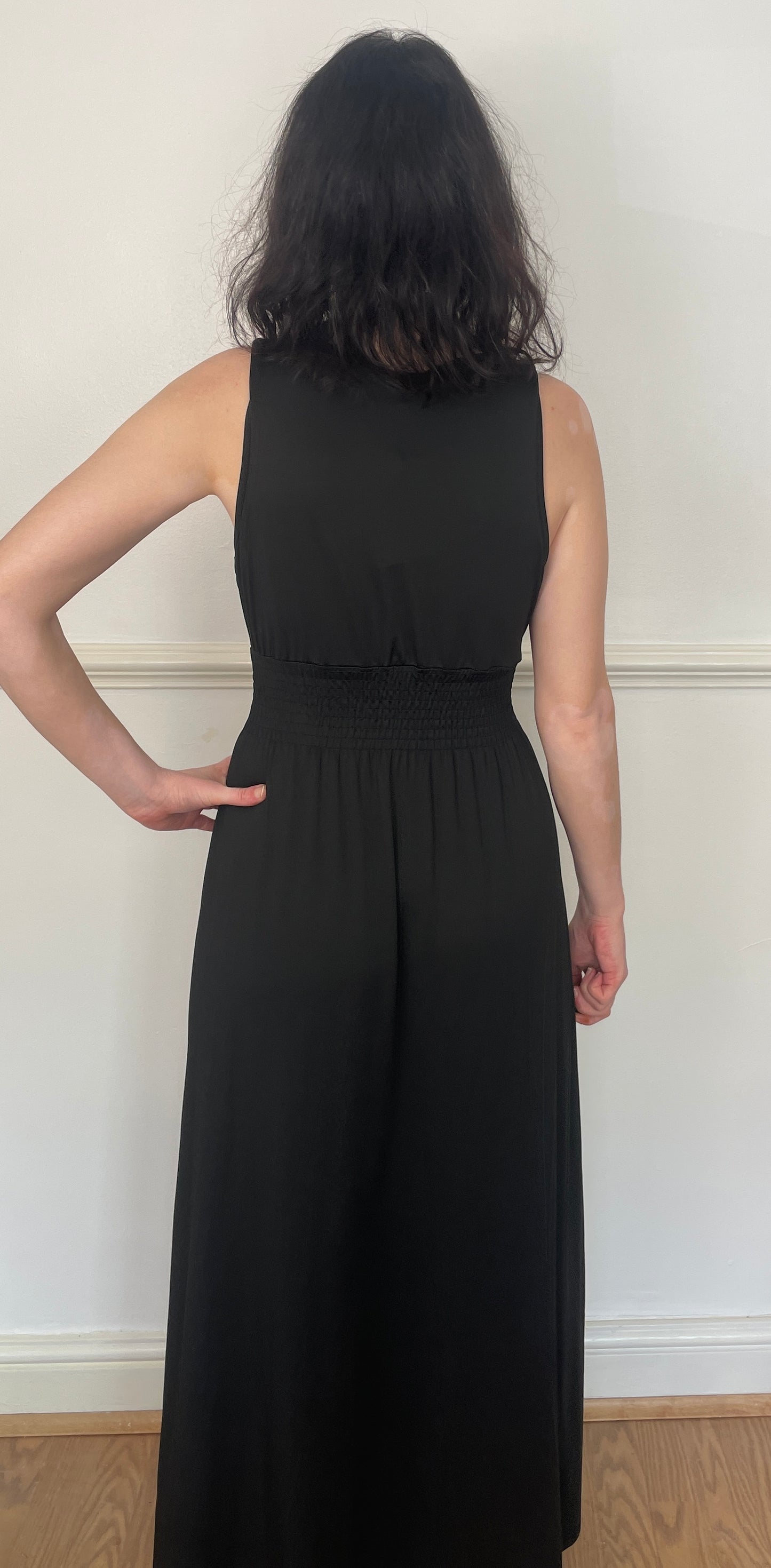 Vintage Y2K Black Stretch Smocked Waist Maxi Dress with Metal Straps - Size 10