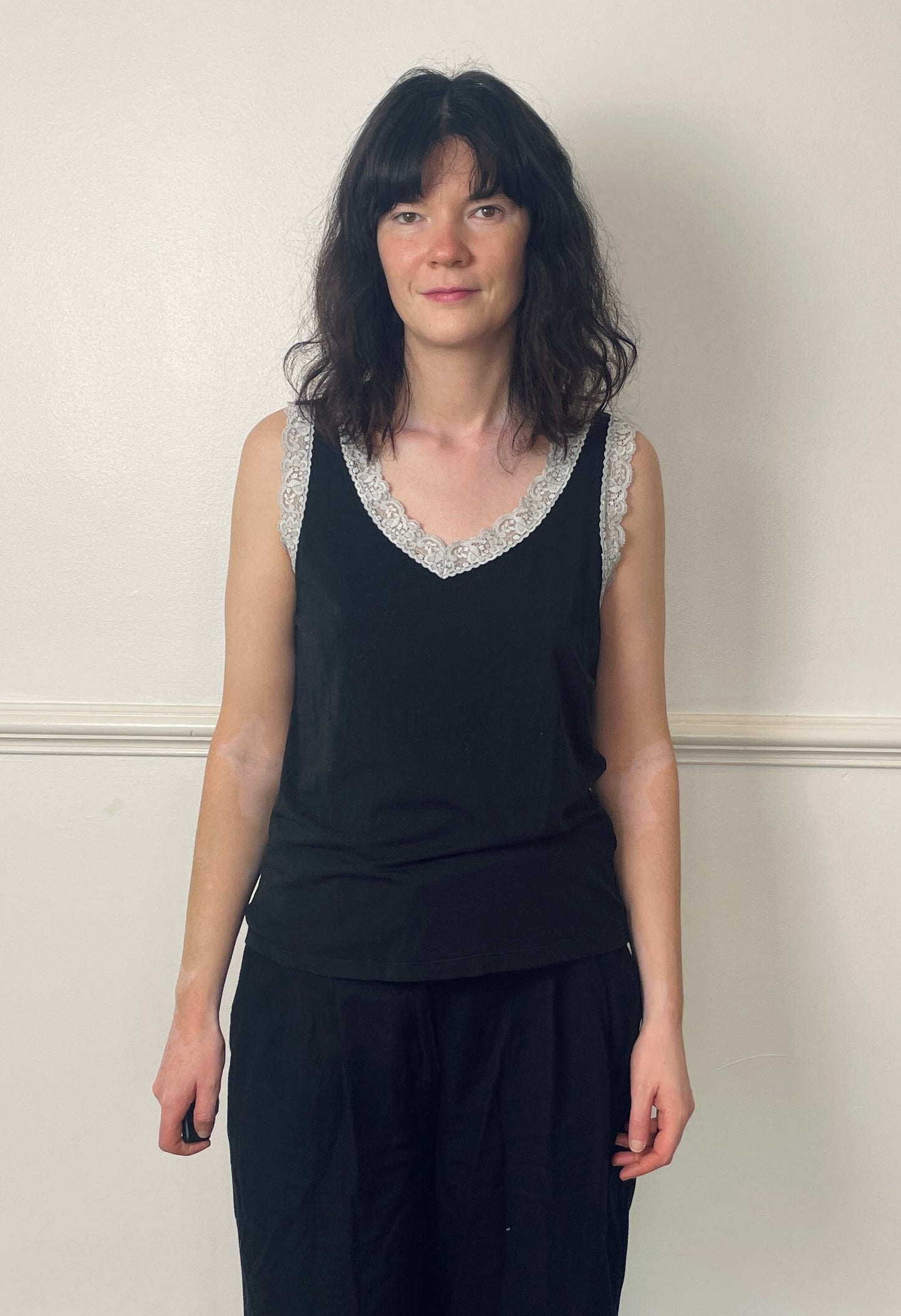 Vintage Y2K Black Sleeveless Vest Top with Blue Lace Trim - Size 14