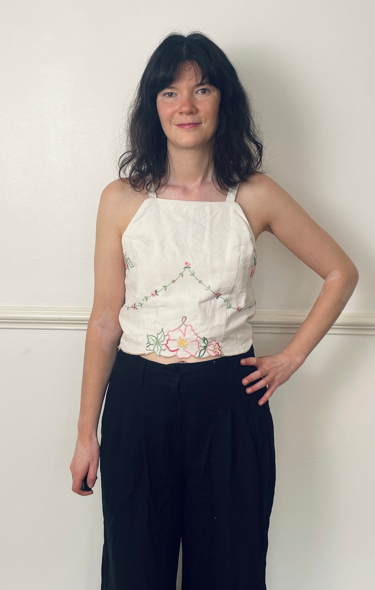 Handmade White Linen Pink Floral Embroidered Cross Strap Tie Back Crop Top - Size 12