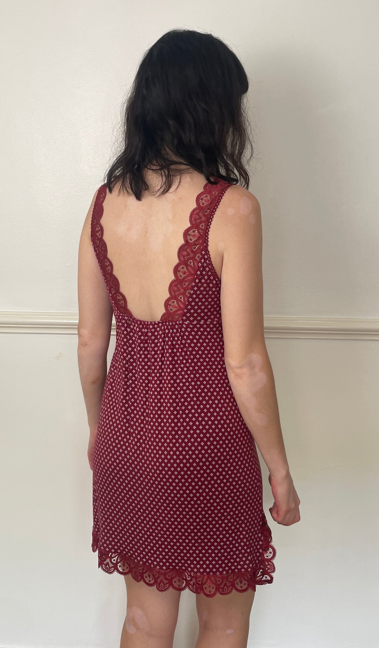 Vintage Y2K Burgandy Lace Trim Printed Jersey Mini Dress - Size 10