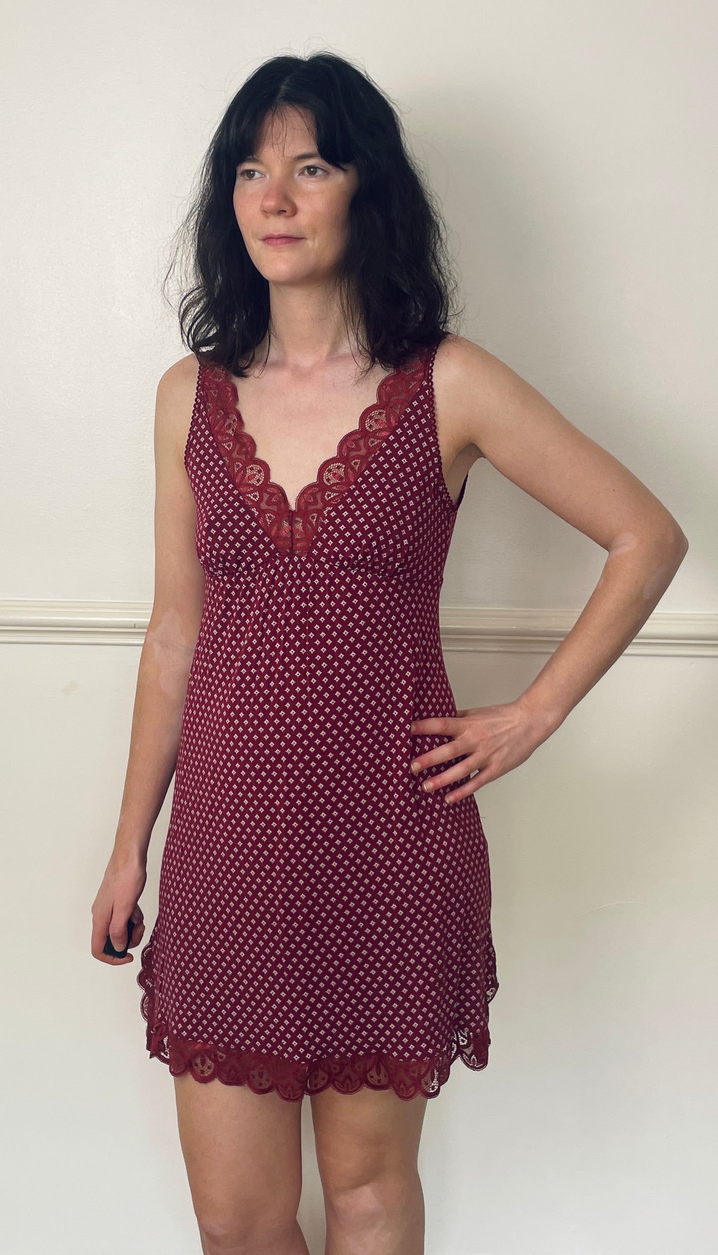 Vintage Y2K Burgandy Lace Trim Printed Jersey Mini Dress - Size 10