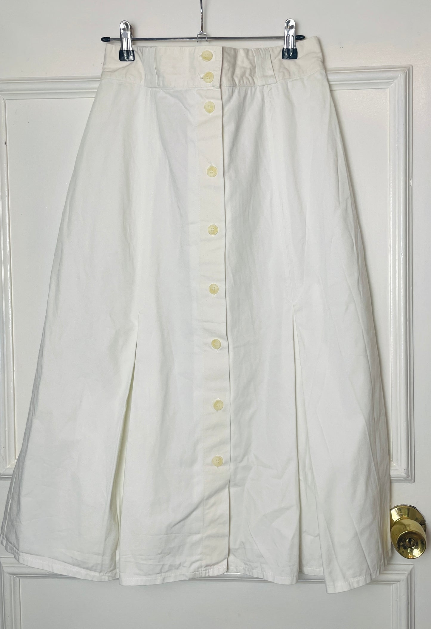 Vintage 80s White Button Pleated Midi Skirt - Size 10