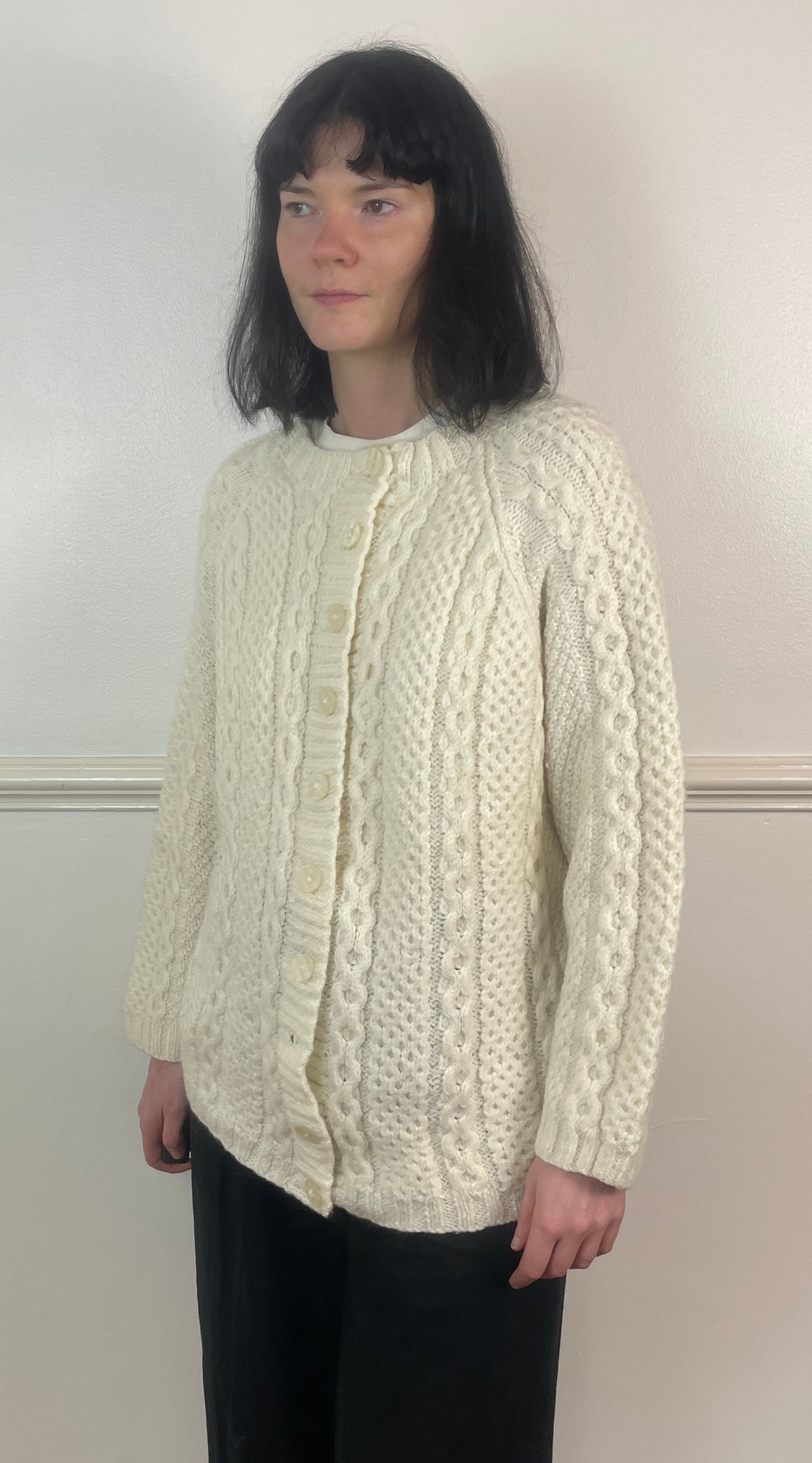 Vintage 90s White Wool Cable Knit Cardigan - Size 12