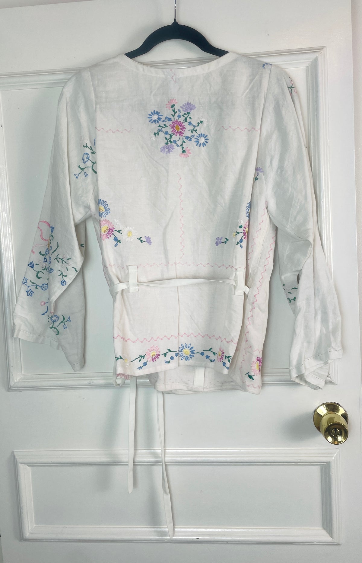 Handmade White Linen Floral Embroidered Tie Waist Wrap Top - Size 10