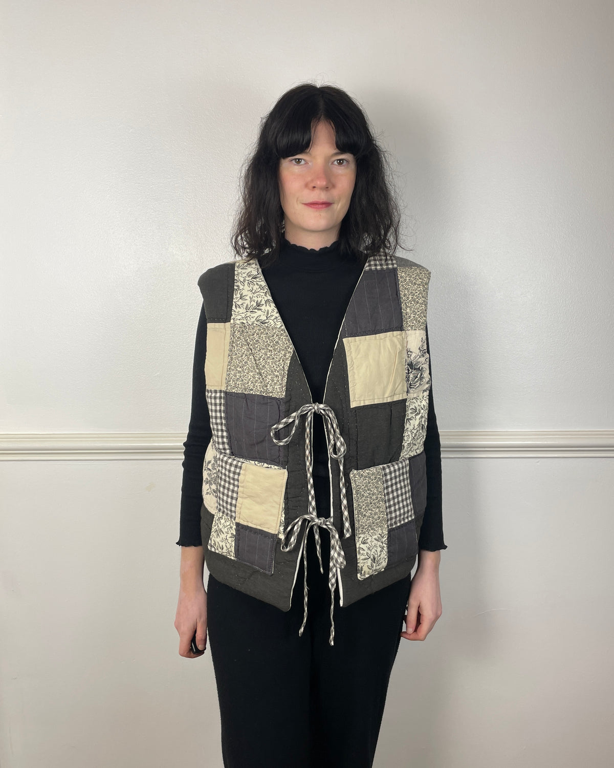 Handmade Black and White Floral Tie Front Quilted Vest Gilet - Size 12