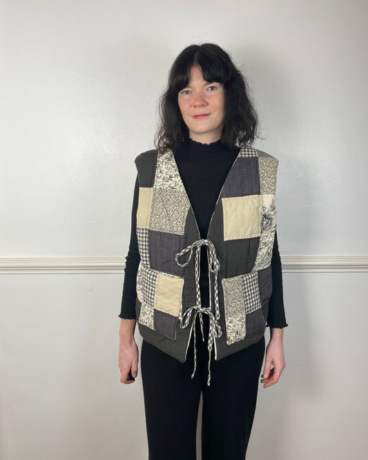Handmade Black and White Floral Tie Front Quilted Vest Gilet - Size 12