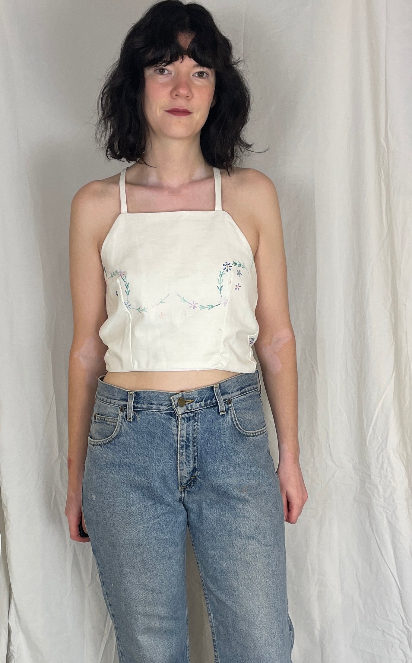 Zarah Handmade White Linen Floral Embroidered Tie Back Crop Top - Up To Size 10