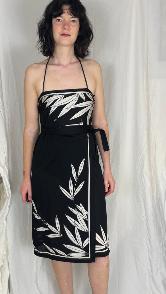 Vintage 80s Black and White Floral Swimsuit with Sarong - Size 12