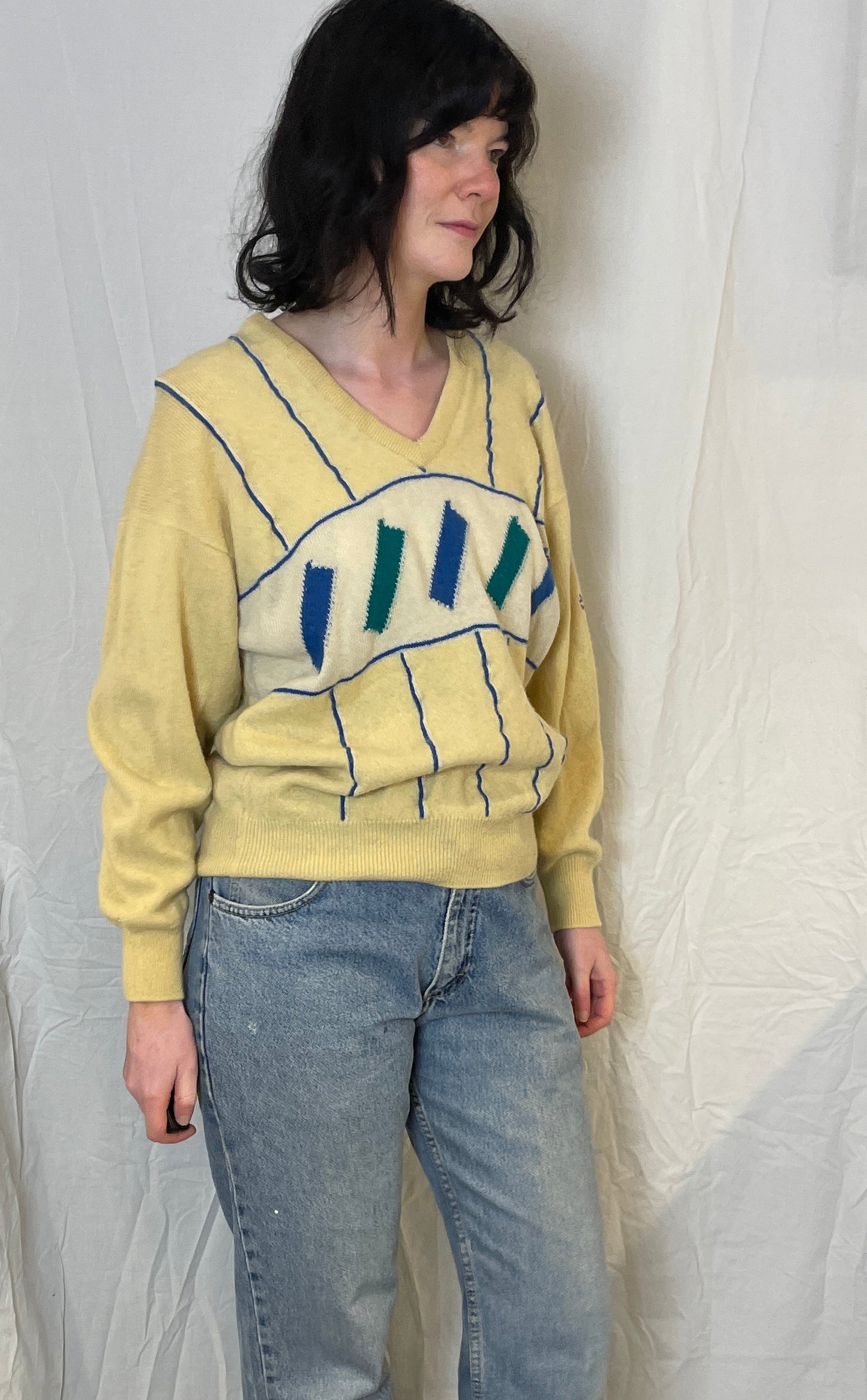 Vintage 80s Pringle Pale Yellow Retro Knitted Wool Jumper - Size M