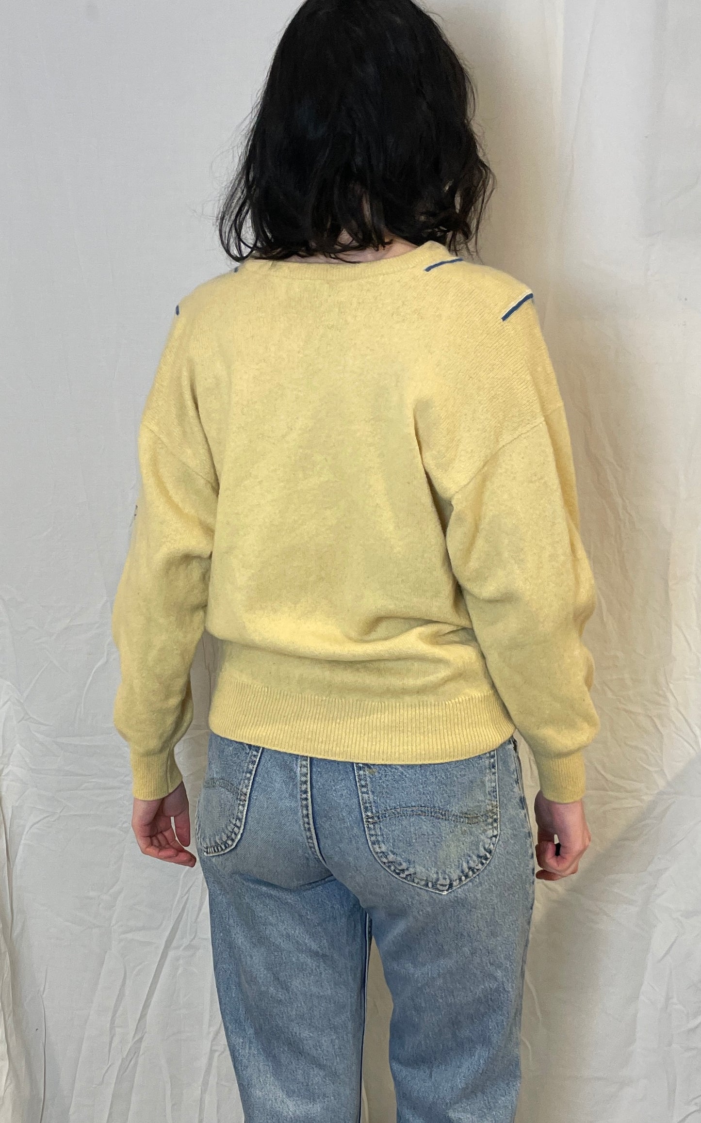 Vintage 80s Pringle Pale Yellow Retro Knitted Wool Jumper - Size M