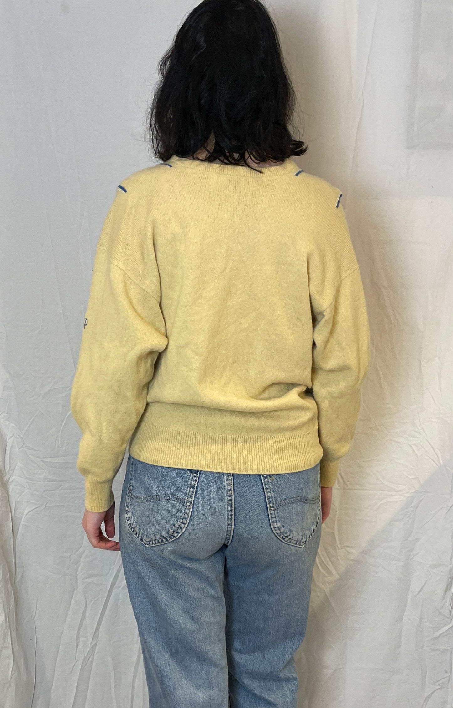 Vintage 80s Pringle Pale Yellow Retro Knitted Wool Jumper - Size M