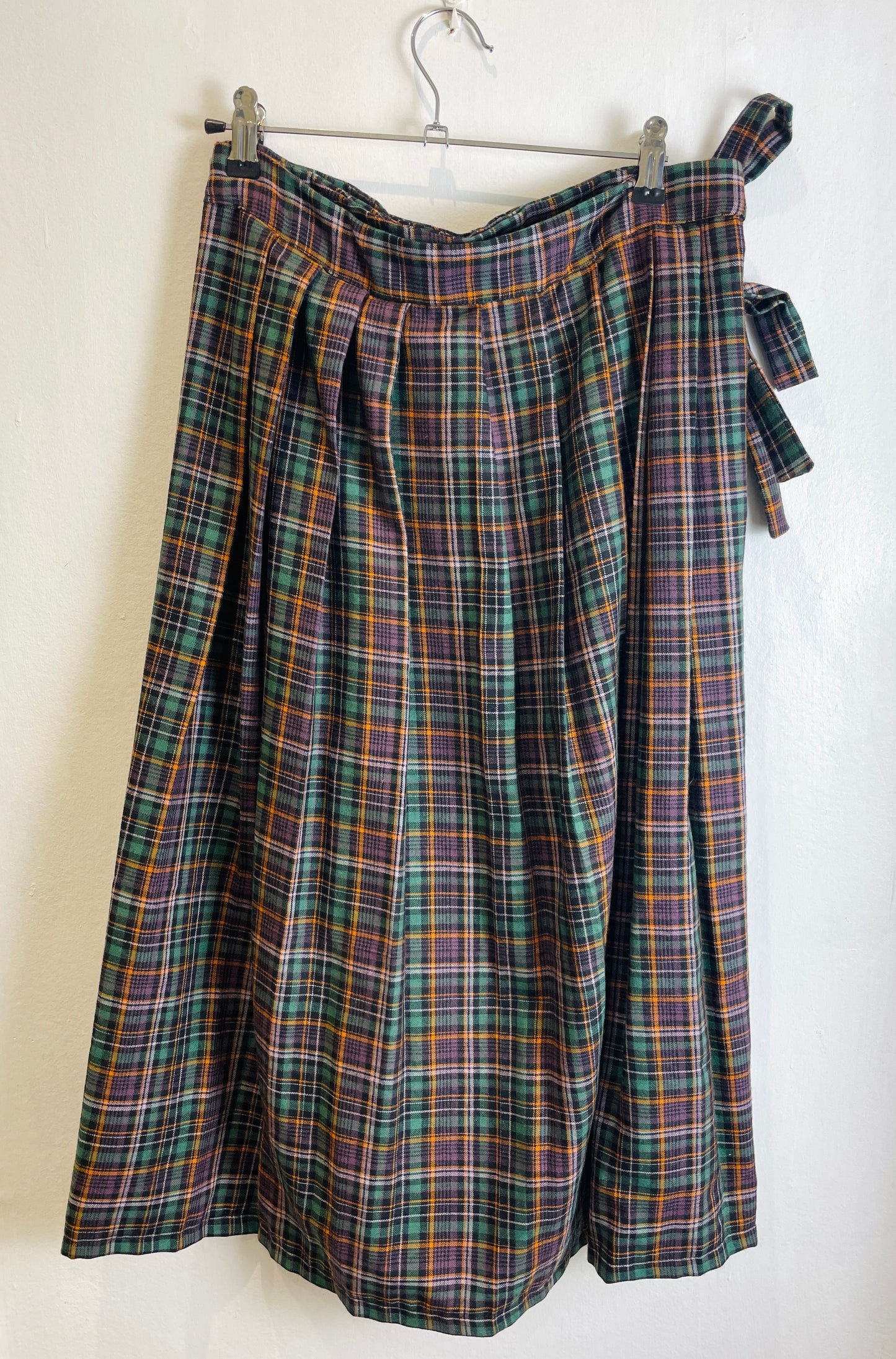 Bonnie Handmade Purple Checked Pleated Wrap Skirt - Size 12 - scrappingell