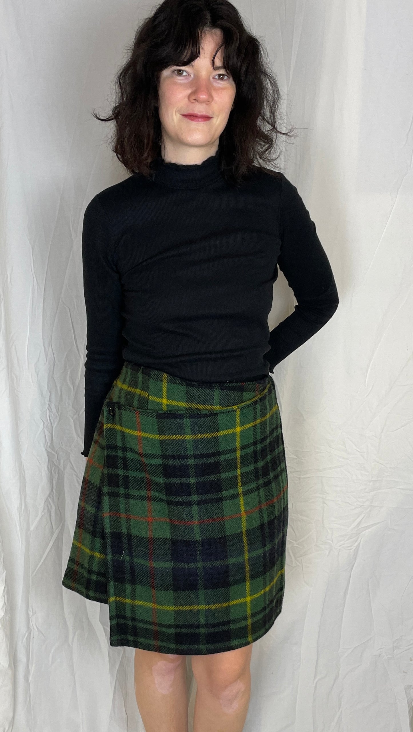 Bonnie Handmade Green Checked Wool Asymmetric Wrap Mini Skirt - Size 16 - scrappingell