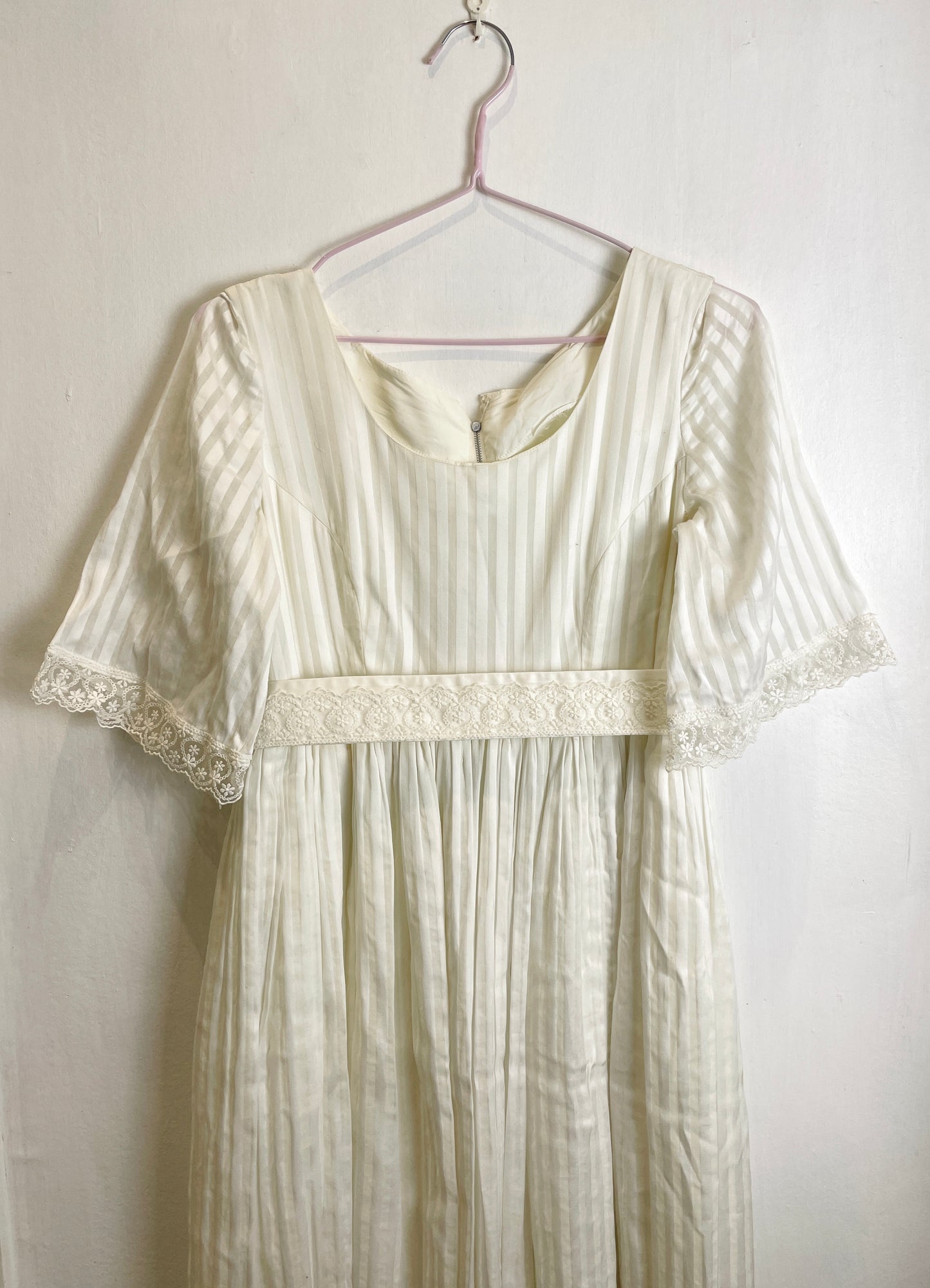 Vintage 80s White Striped Lace Trim Gathered Waist Maxi Dress - Up To Size 10