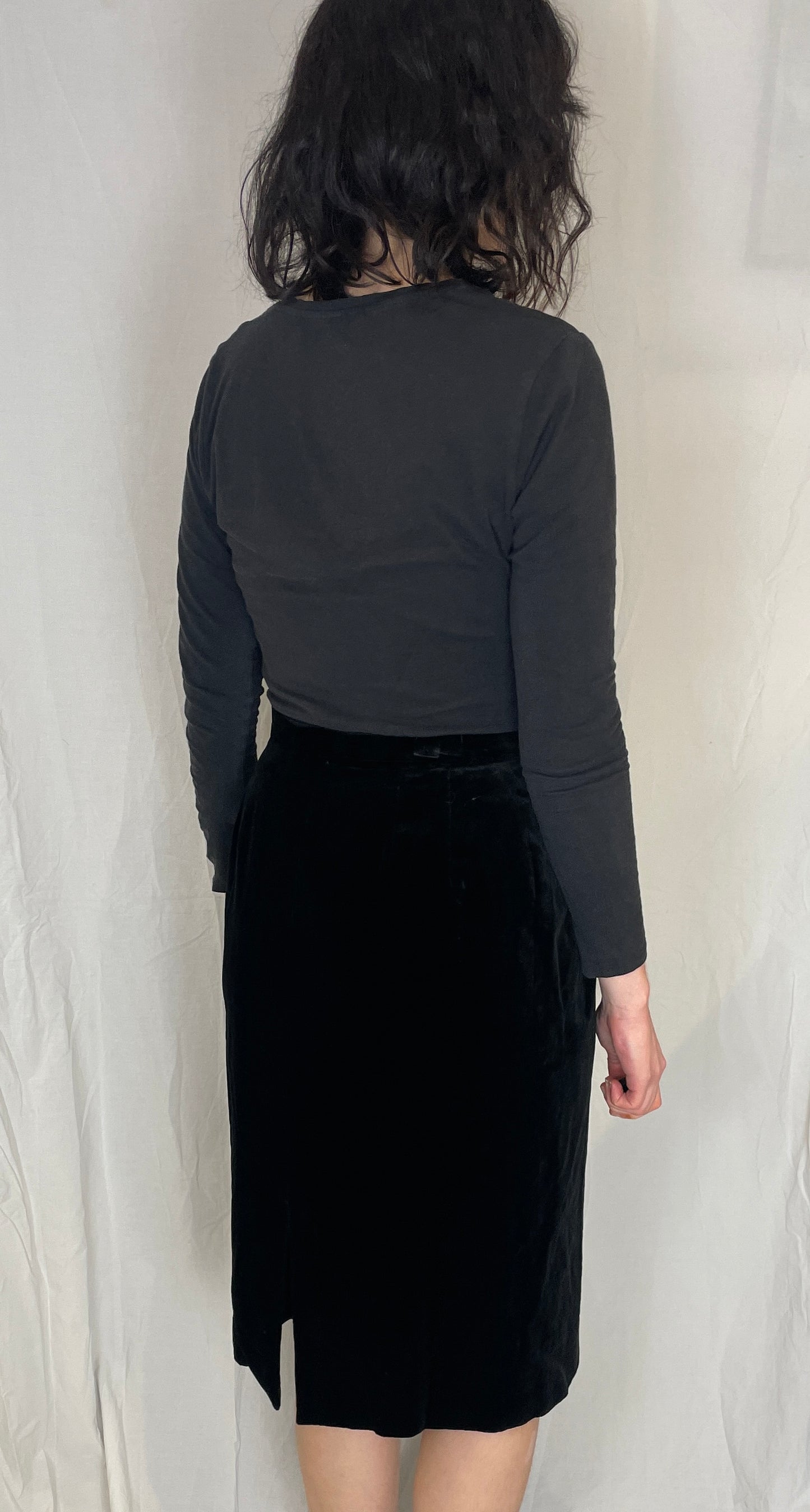 Vintage 90s Black Pleat Front Cotton Velvet Midi Skirt - Size 10