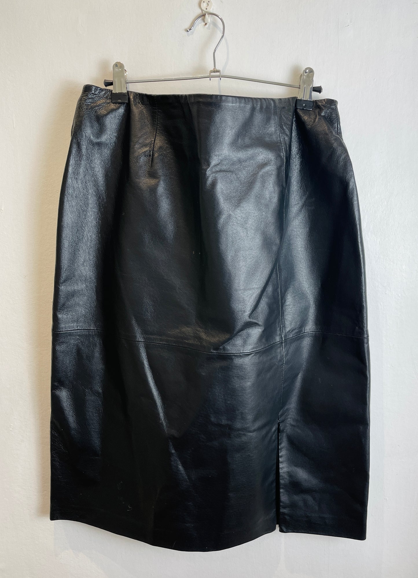 Vintage 90s Black Leather Midi Pencil Skirt - Size 14
