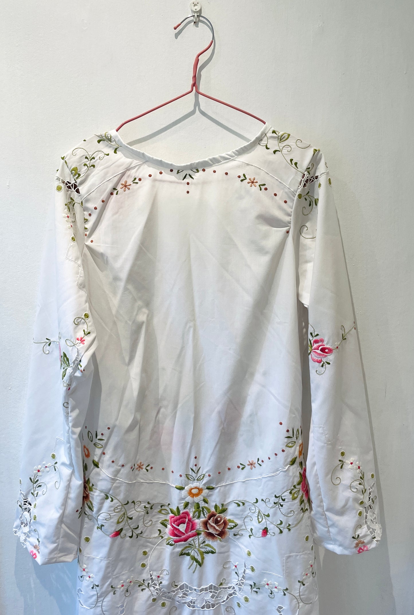 Handmade White Cotton Bias Cut Tie Back Maxi Dress with Floral Embroidery - Size 12